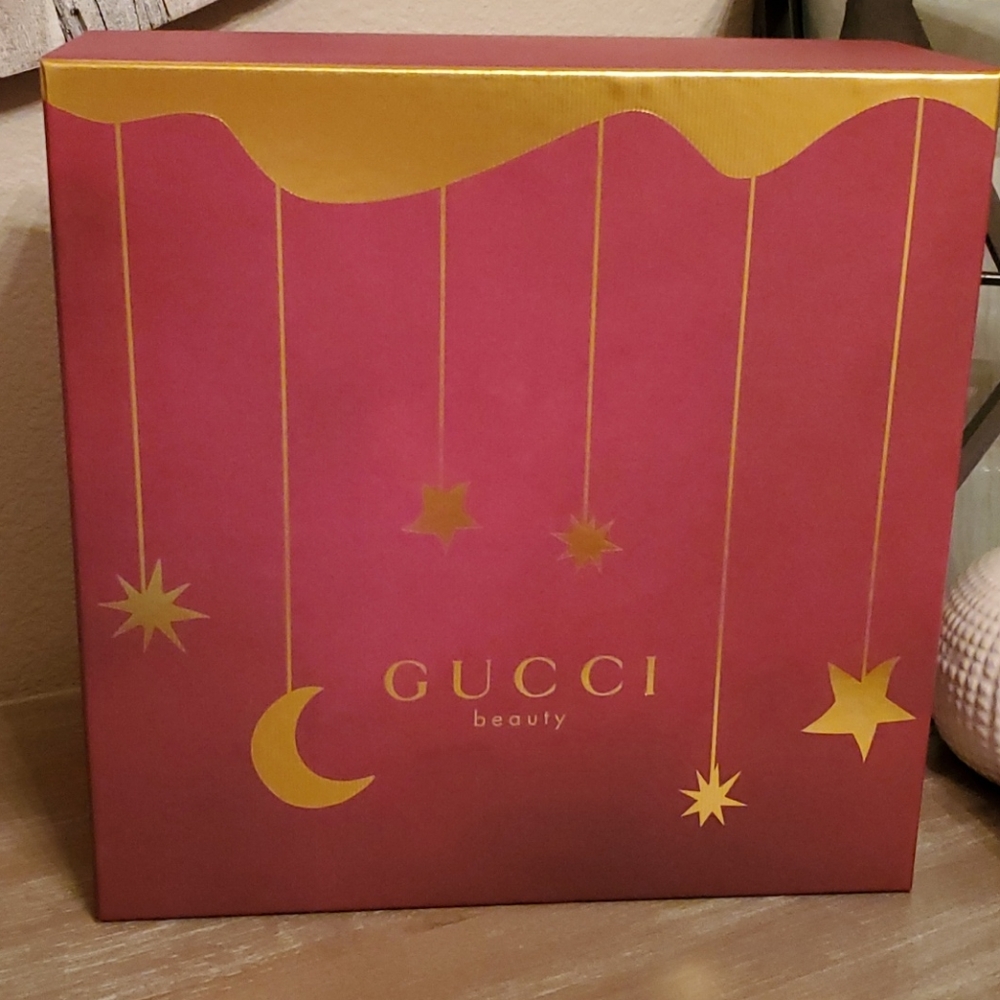 New GUCCI beauty Moon🌙& star🌟 storage box